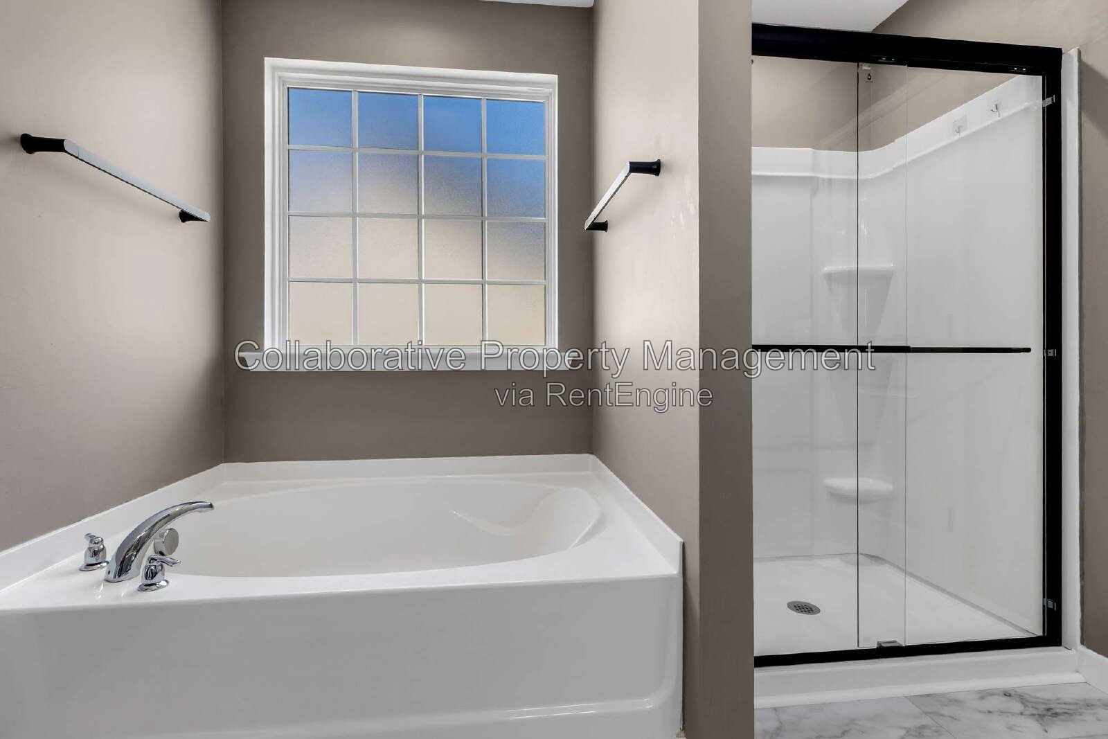 MOVE-IN SPECIAL! Enjoy 50% off of the first full month's rent. Must qualify and move in by 10/15! property image