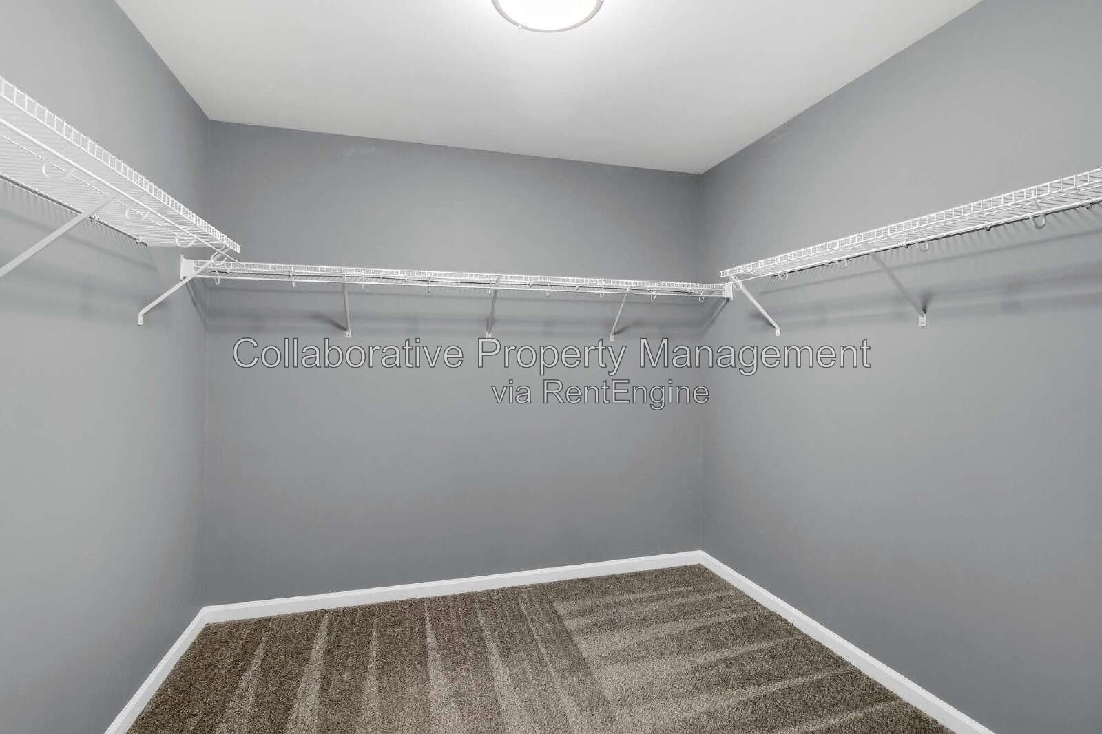 MOVE-IN SPECIAL! Enjoy 50% off of the first full month's rent. Must qualify and move in by 10/15! property image