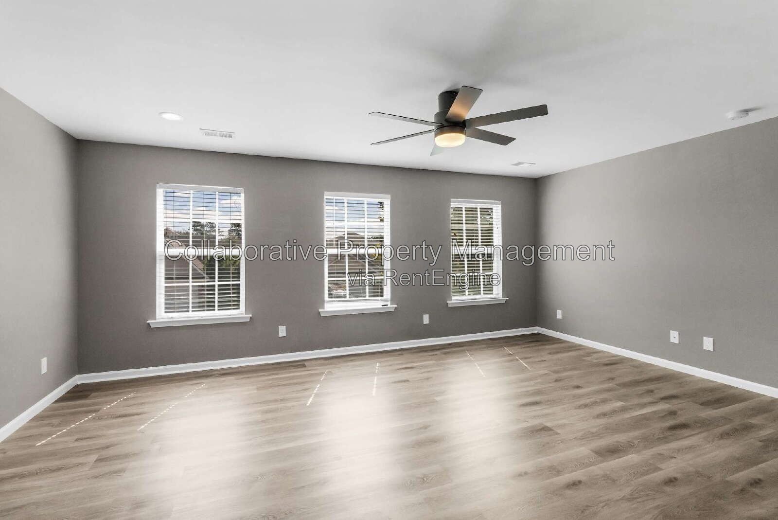 MOVE-IN SPECIAL! Enjoy 50% off of the first full month's rent. Must qualify and move in by 10/15! property image