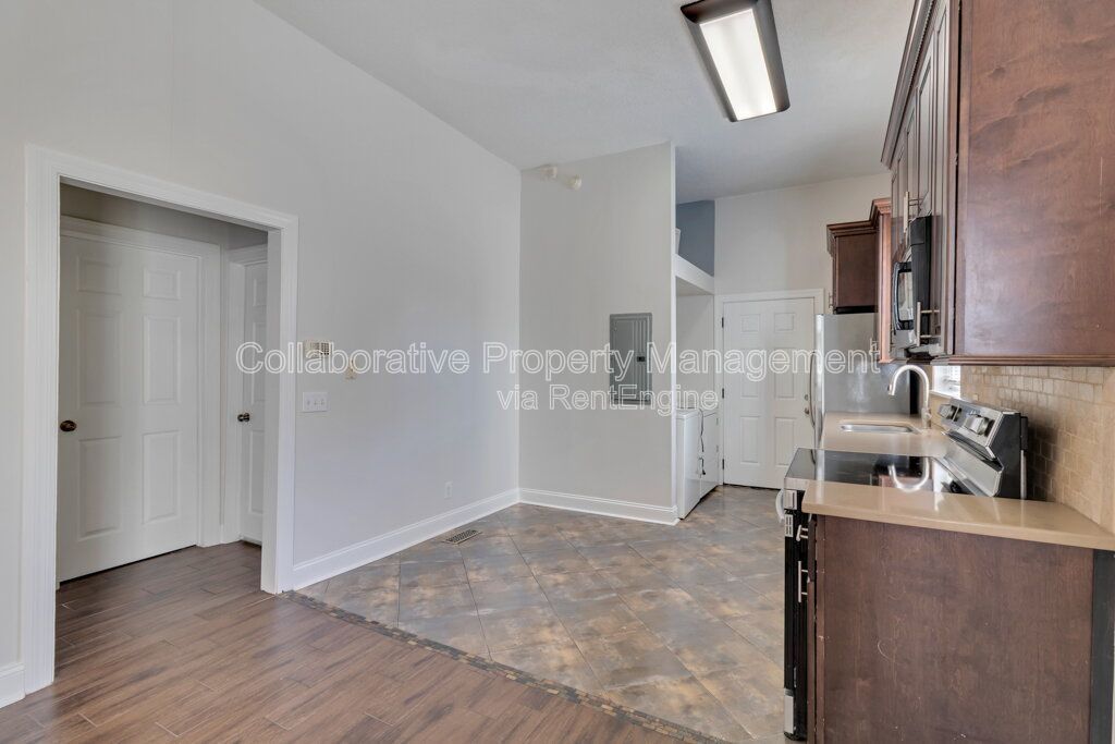 Updated 3 bed/2 bath property in downtown Savannah property image