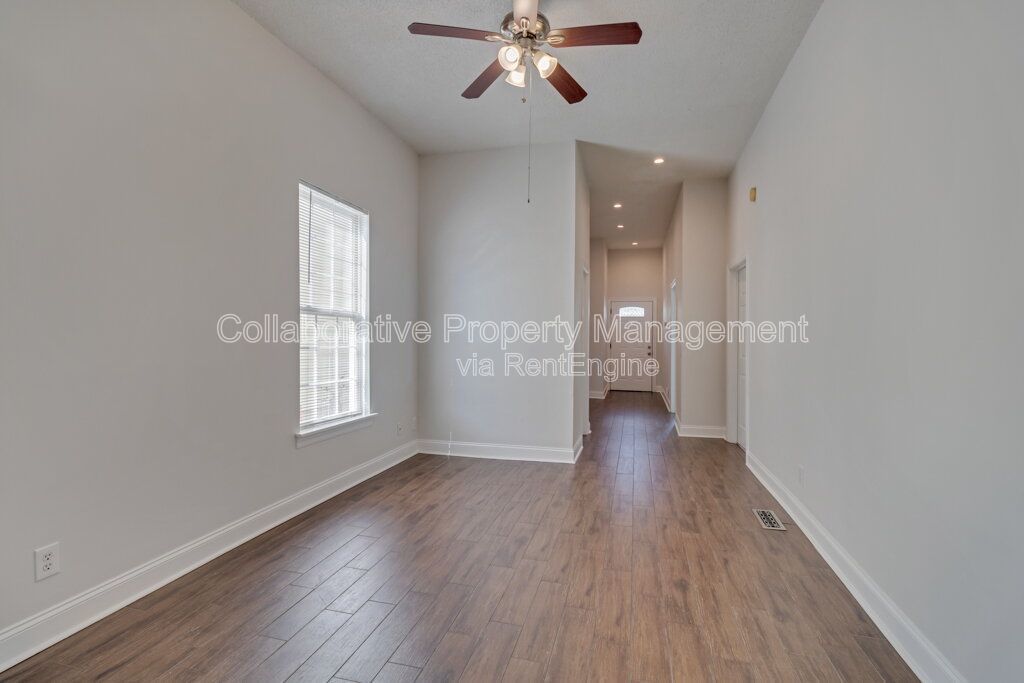 Updated 3 bed/2 bath property in downtown Savannah property image