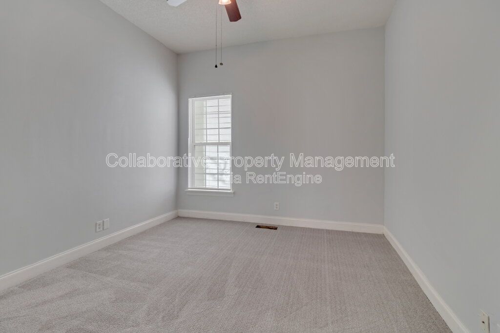 Updated 3 bed/2 bath property in downtown Savannah property image