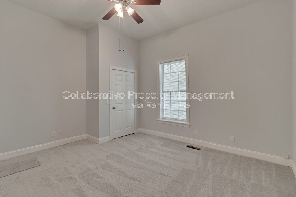 Updated 3 bed/2 bath property in downtown Savannah property image