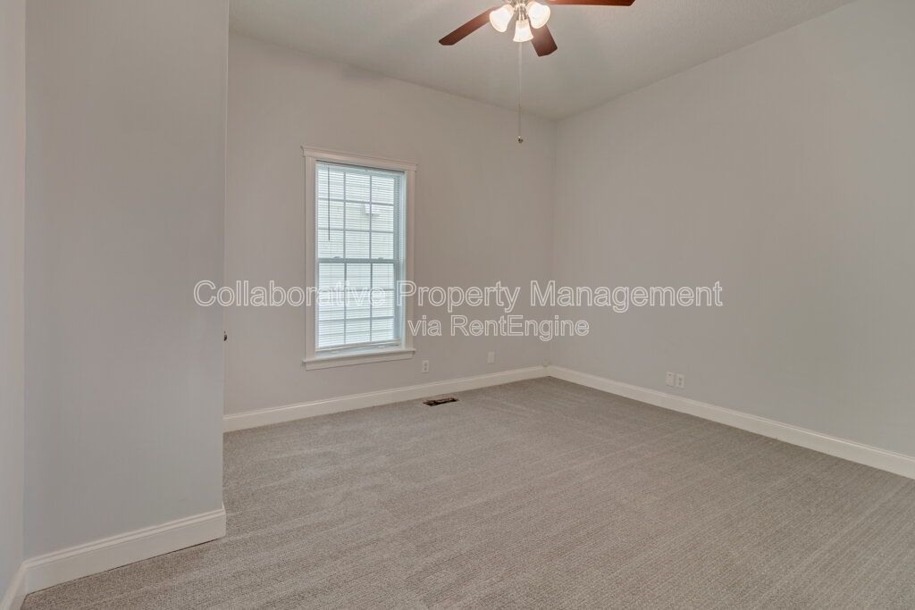 Updated 3 bed/2 bath property in downtown Savannah property image