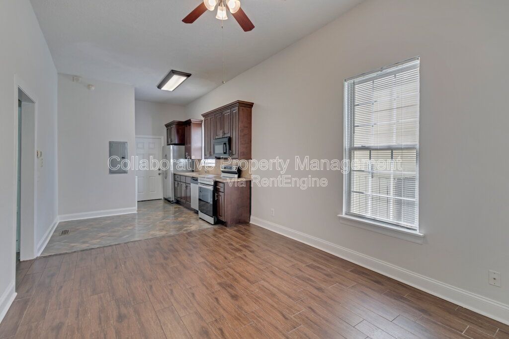 Updated 3 bed/2 bath property in downtown Savannah property image