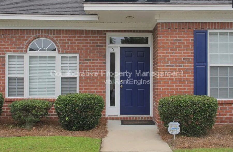 3 bedroom, 2.5-bath townhome located in the Henderson Golf Community property image