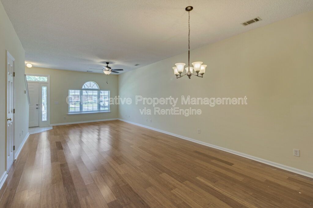 3 bedroom, 2.5-bath townhome located in the Henderson Golf Community property image