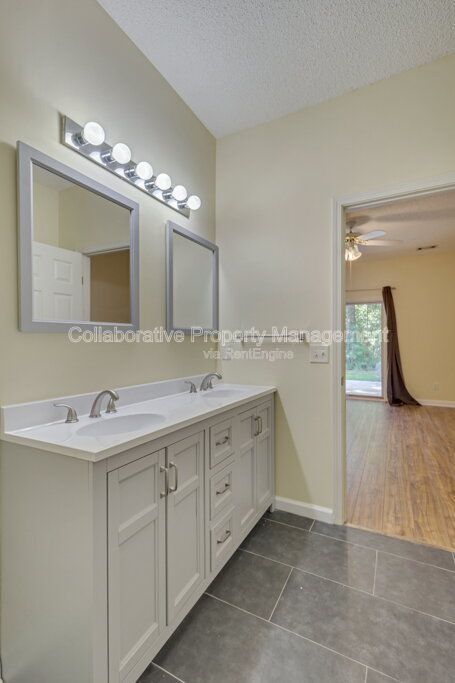 3 bedroom, 2.5-bath townhome located in the Henderson Golf Community property image