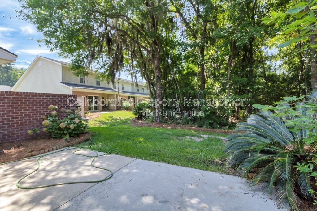 3 bedroom, 2.5-bath townhome located in the Henderson Golf Community property image