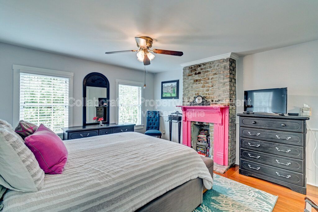 A Charming Fully Furnished Executive Rental in Downtown Savannah property image