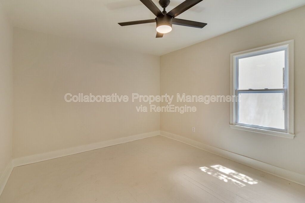 Centrally located, 2 bedroom, 1 bathroom duplex property image