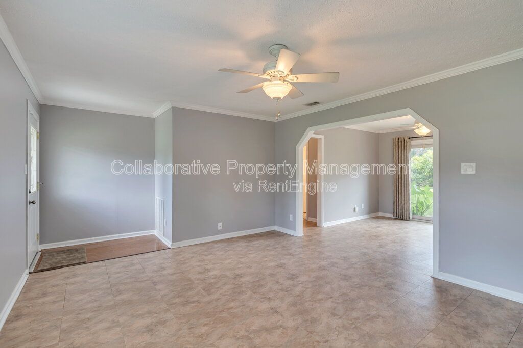 A Beautiful Ranch in midtown Savannah property image