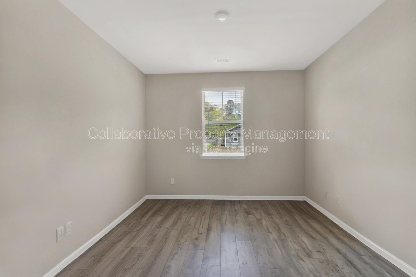 Located in the coveted Watergrass Community! property image