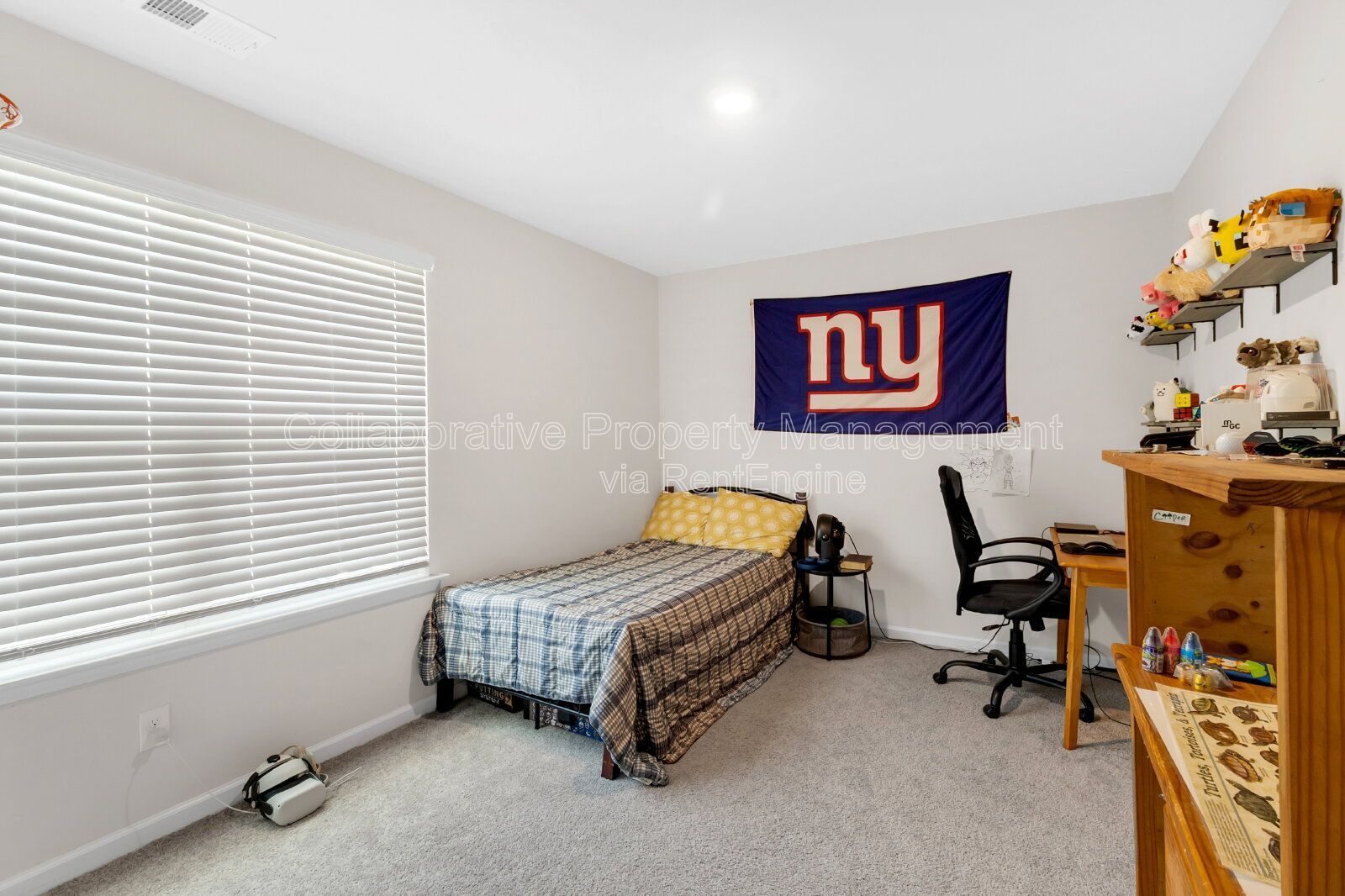Located in the coveted Watergrass Community! property image