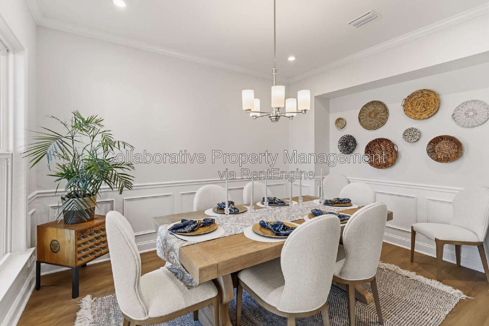 Gorgeous, 5  bedroom, 4.5 bathroom home in Waterways! property image