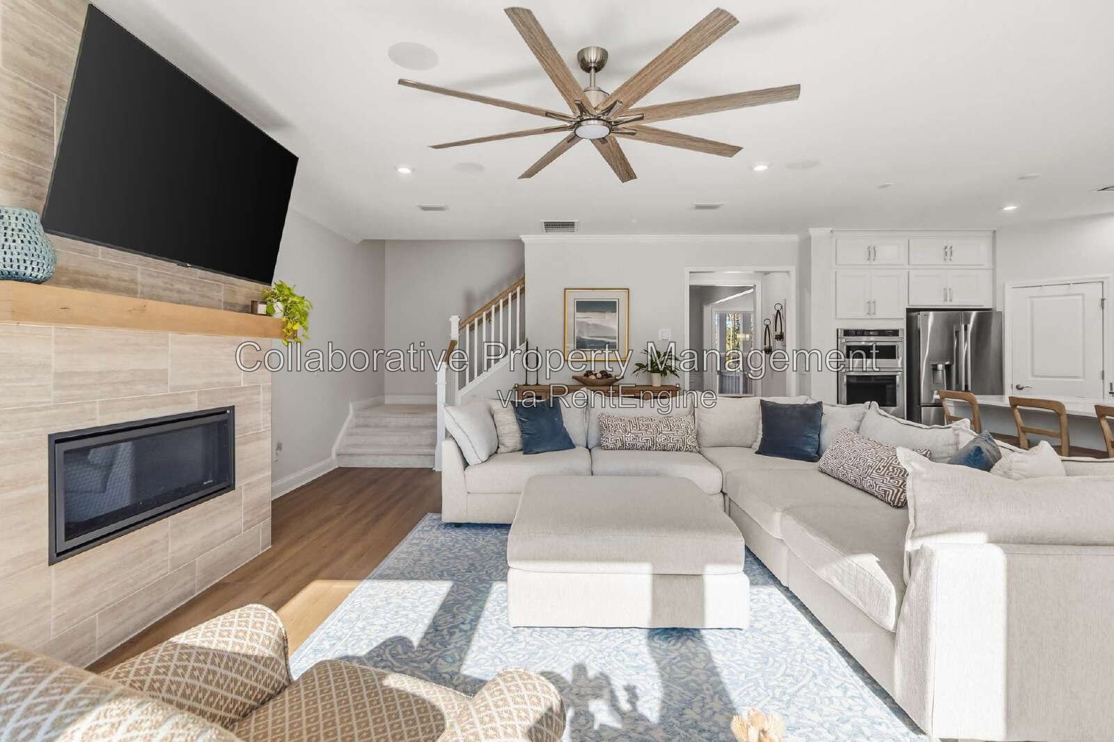 Gorgeous, 5  bedroom, 4.5 bathroom home in Waterways! property image