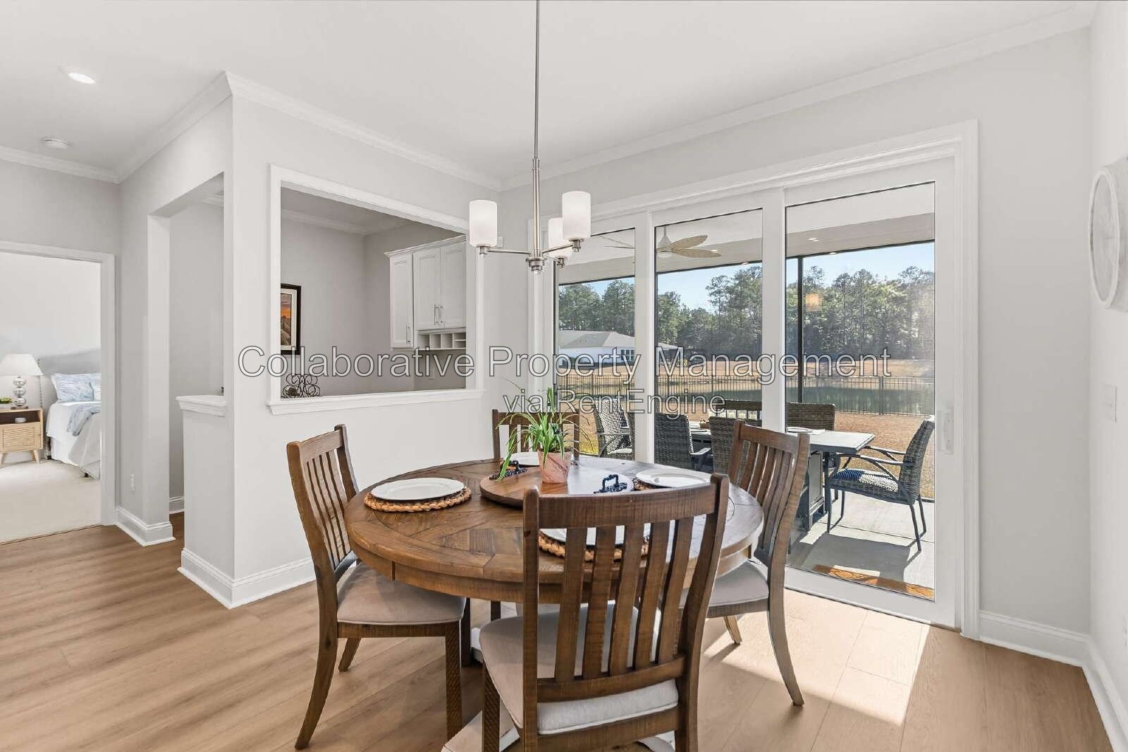 Gorgeous, 5  bedroom, 4.5 bathroom home in Waterways! property image