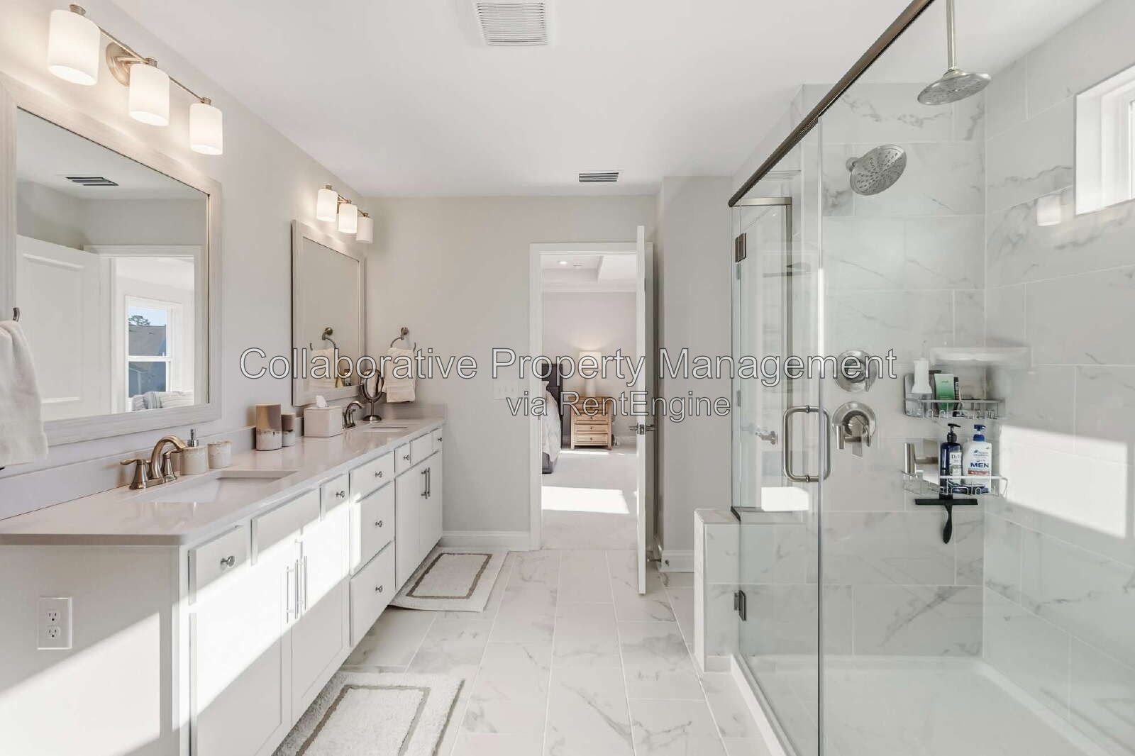 Gorgeous, 5  bedroom, 4.5 bathroom home in Waterways! property image