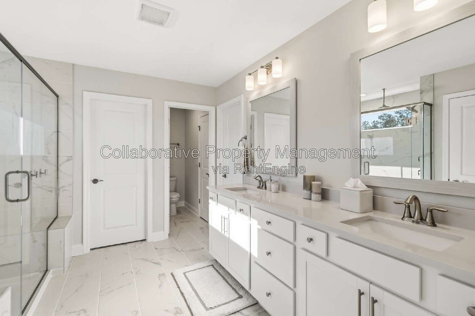 Gorgeous, 5  bedroom, 4.5 bathroom home in Waterways! property image
