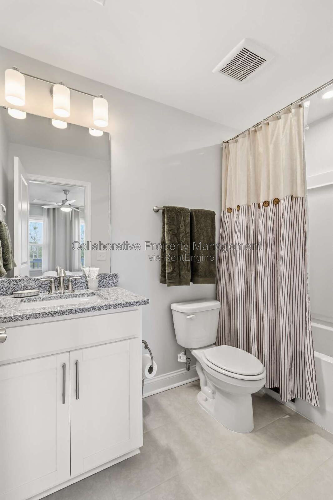 Gorgeous, 5  bedroom, 4.5 bathroom home in Waterways! property image