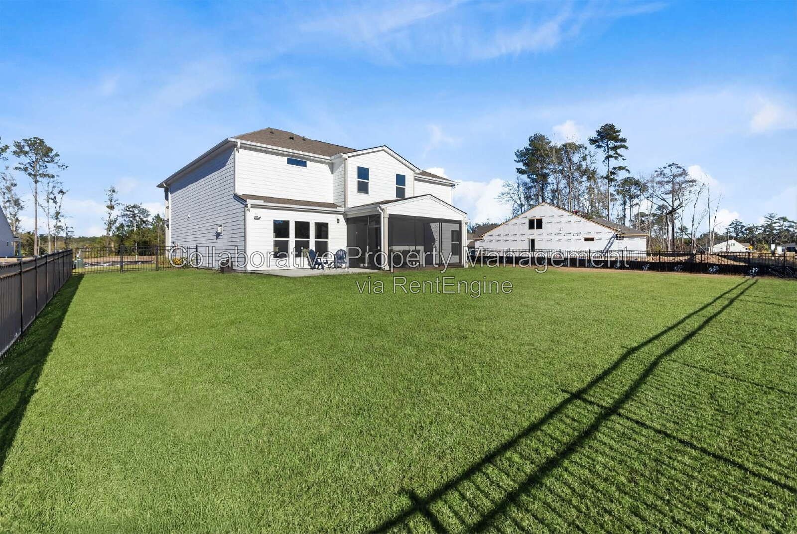 Gorgeous, 5  bedroom, 4.5 bathroom home in Waterways! property image