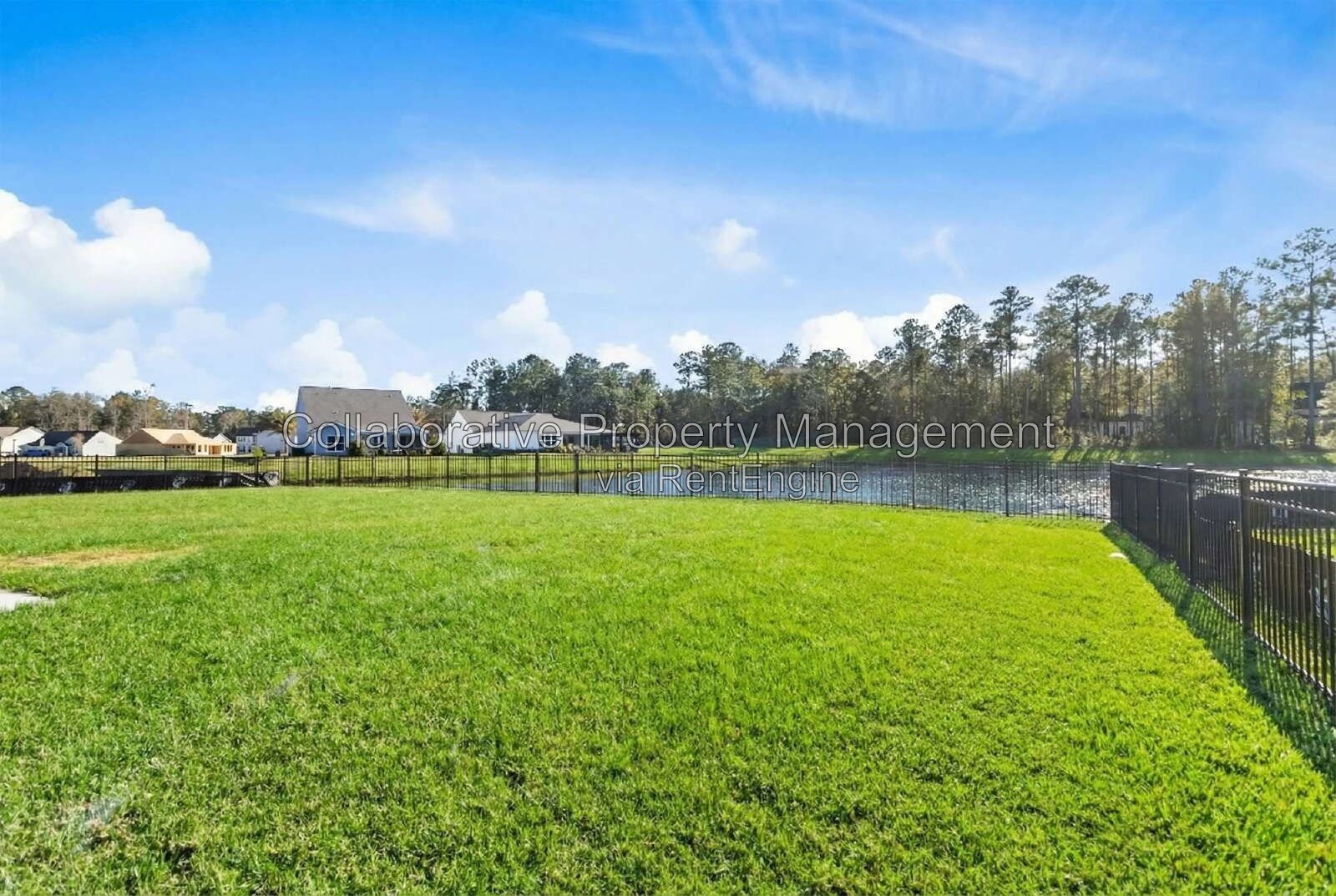 Gorgeous, 5  bedroom, 4.5 bathroom home in Waterways! property image