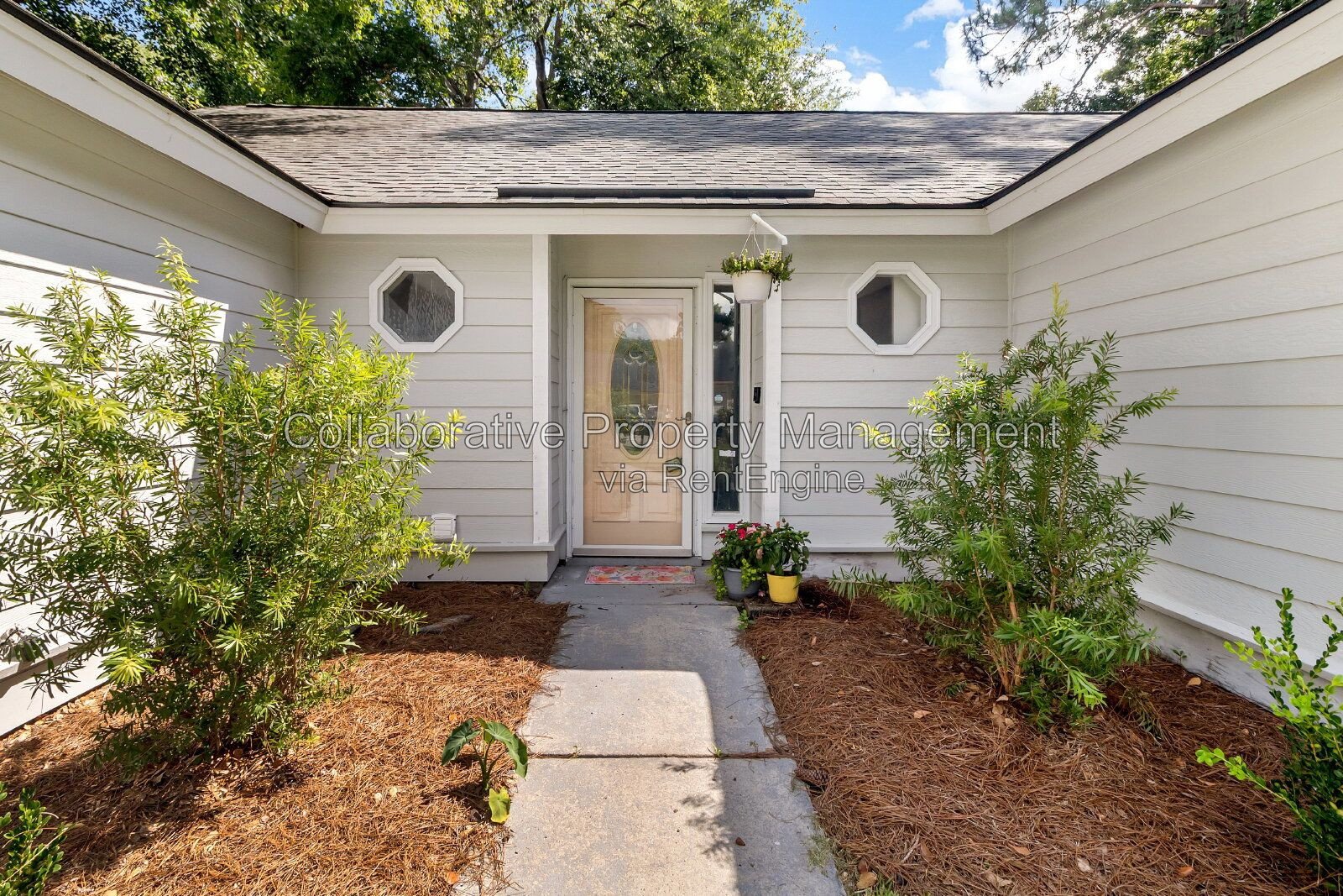 One story Southside Savannah 4 Bed 2 Bath Home property image