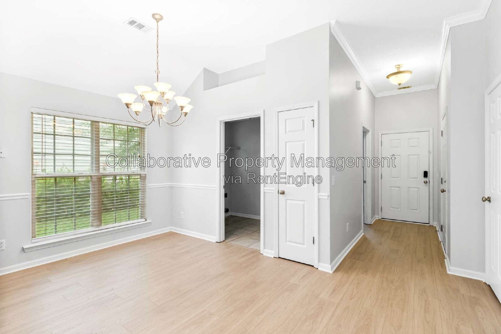 Freshly updated, 4 bedroom, 2 bathroom home in Waterford Landing property image