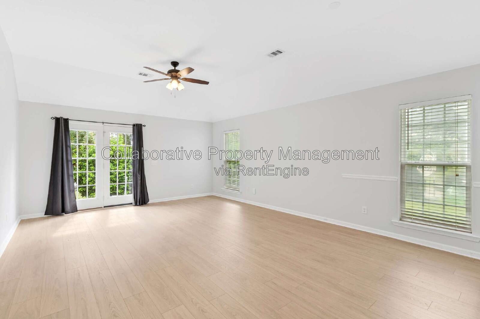 Freshly updated, 4 bedroom, 2 bathroom home in Waterford Landing property image