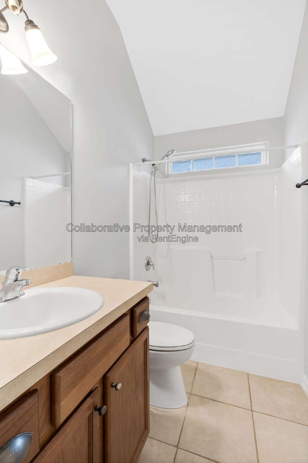 Freshly updated, 4 bedroom, 2 bathroom home in Waterford Landing property image