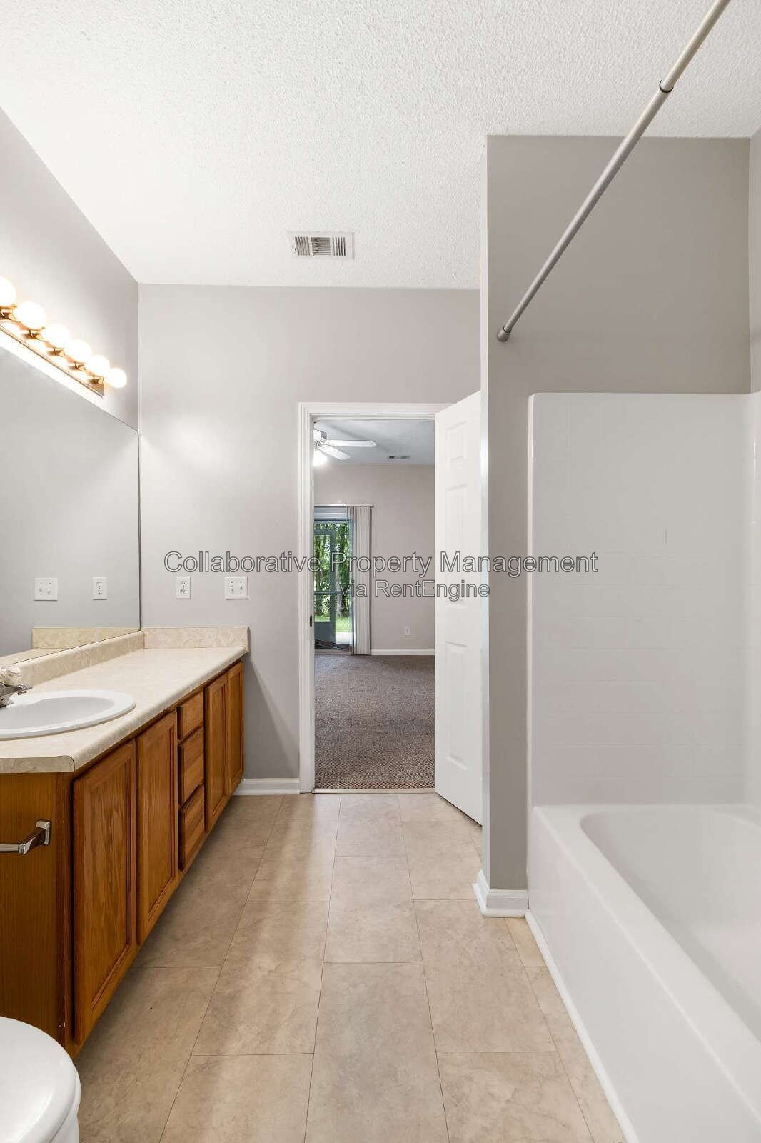 3-bedroom, 2.5-bath townhome located in the Henderson Golf Community property image