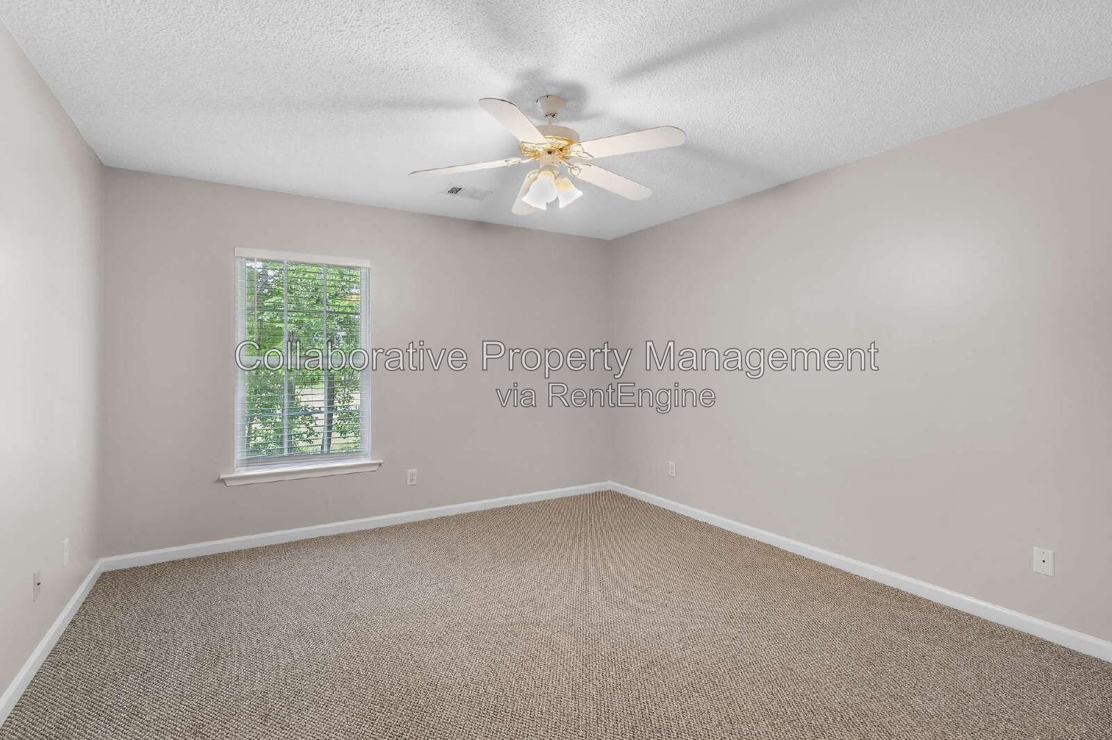 3-bedroom, 2.5-bath townhome located in the Henderson Golf Community property image