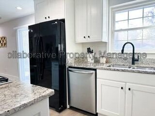 Beautifully FURNISHED, 3 bedroom, 2 bathroom home located on the Southside of Savannah property image