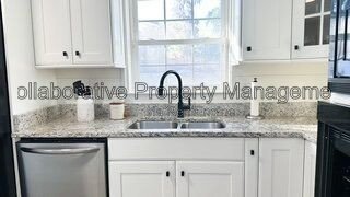 Beautifully FURNISHED, 3 bedroom, 2 bathroom home located on the Southside of Savannah property image