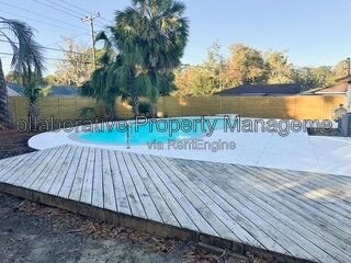 Beautifully FURNISHED, 3 bedroom, 2 bathroom home located on the Southside of Savannah property image